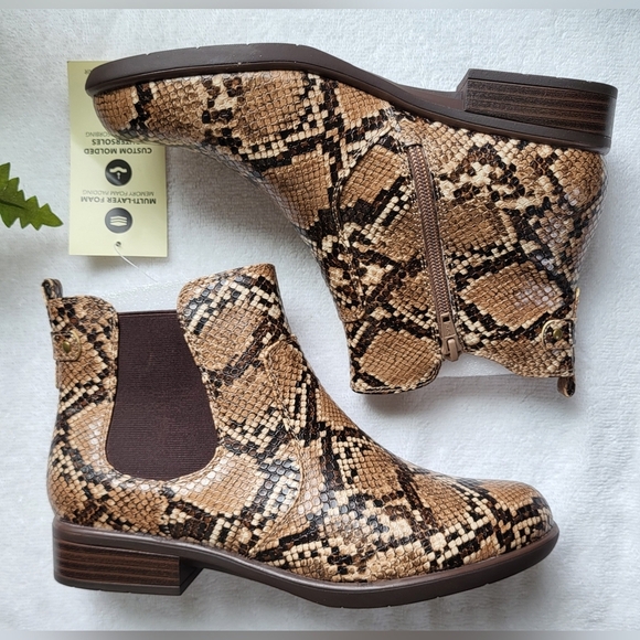 Kim Rogers Shoes - KIM ROGERS Faux Brown Faux Snakeskin Low Heel Brandi Booties | Size 8 (NIB)
